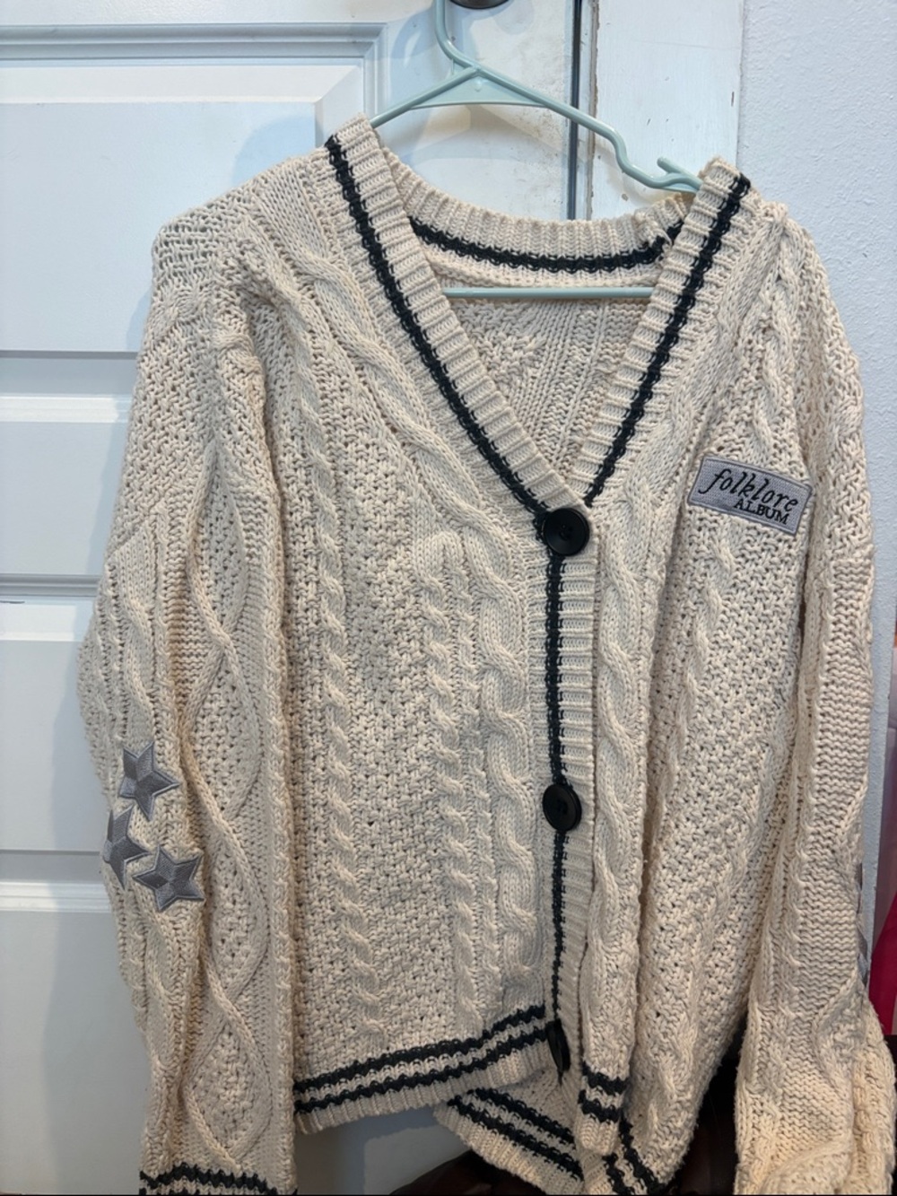 Taylor Swift Cream Cable Knit Cardigan with Black Trim